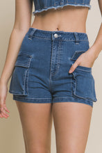 Load image into Gallery viewer, Cosima Cargo Shorts

