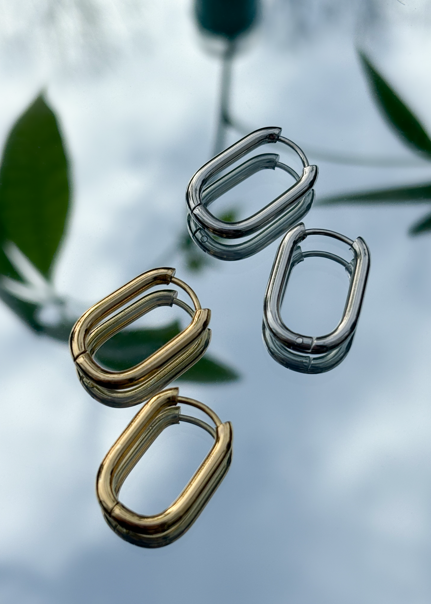 Lorita Classic Hoop