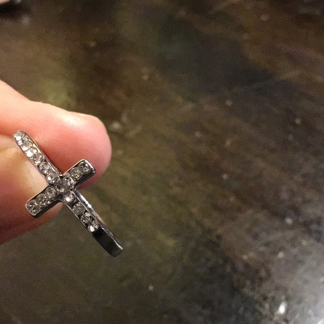 Cross Ring