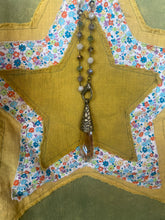 Load image into Gallery viewer, W&amp;P Tear Drop Vintage Necklace
