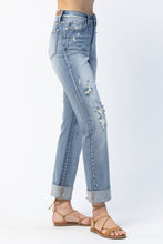 Load image into Gallery viewer, W&amp;P Cuffed Mom Jeans
