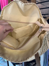Load image into Gallery viewer, Woven Straw Smile Tote
